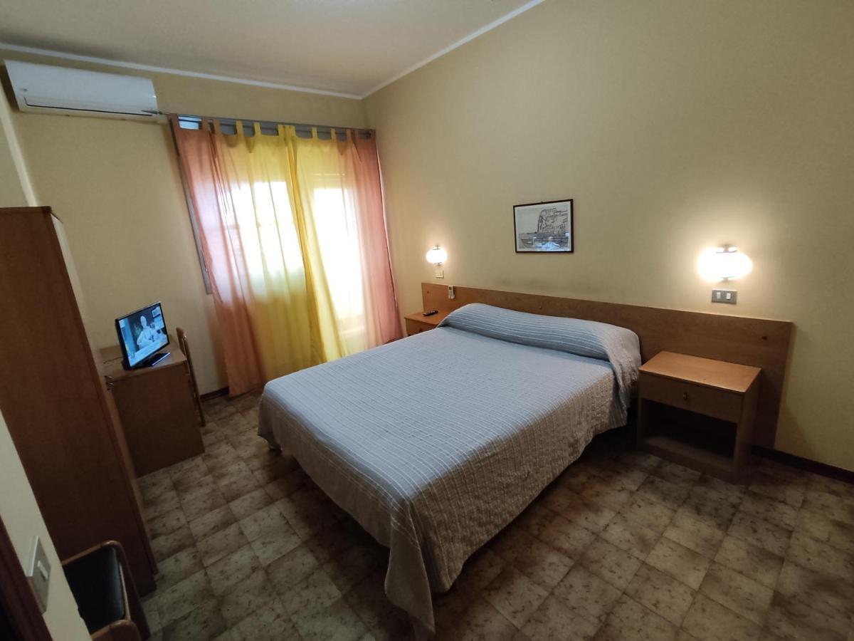 Hotel Il Dollaro Villa San Giovanni Εξωτερικό φωτογραφία